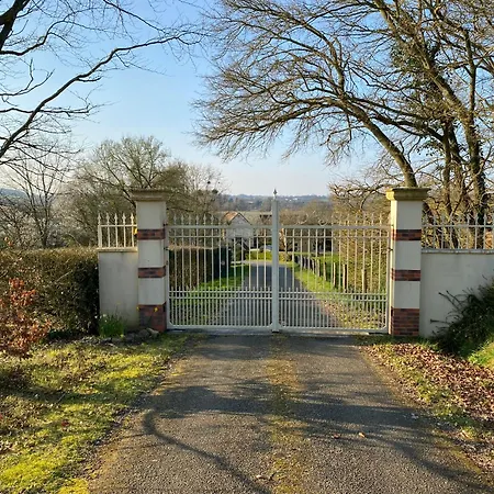 Du Trefoux Le Perche